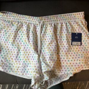 Roller Rabbit White Shorts with Multicolor Disco Heart Print women’s 1x